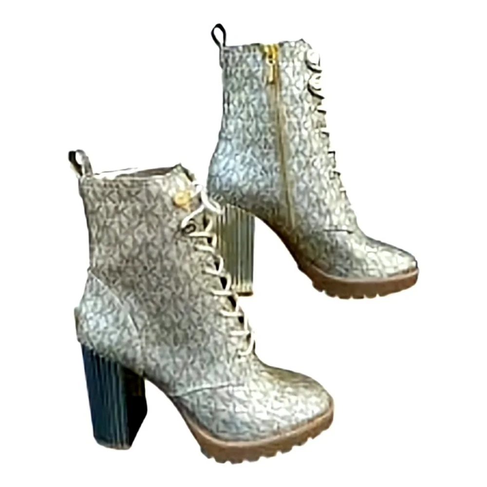 MICHAEL MICHAEL KORS Logo prints Lace-Up Boot golden size 9 NEW